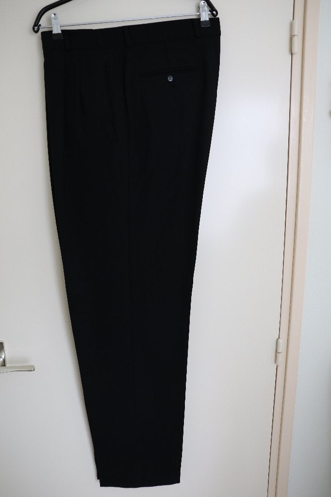 Hugo Boss Heren Broek Maat 52 Zwart, Maat 52/54 (L), Zwart, Ophalen of Verzenden, Zo goed als nieuw