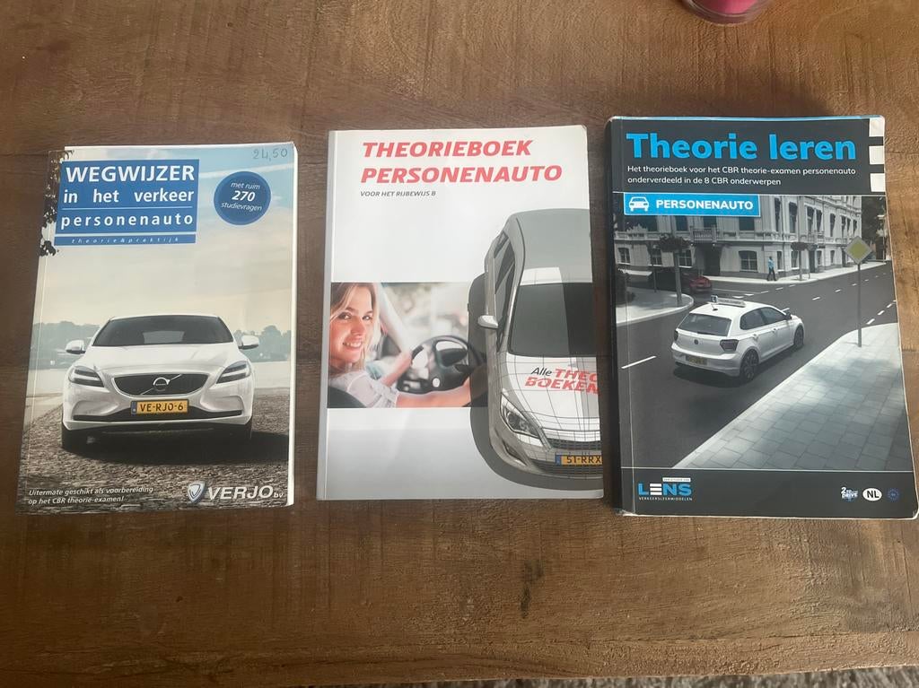 Auto rijbewijs B theorie boeken, Ophalen of Verzenden, Gelezen, Algemeen