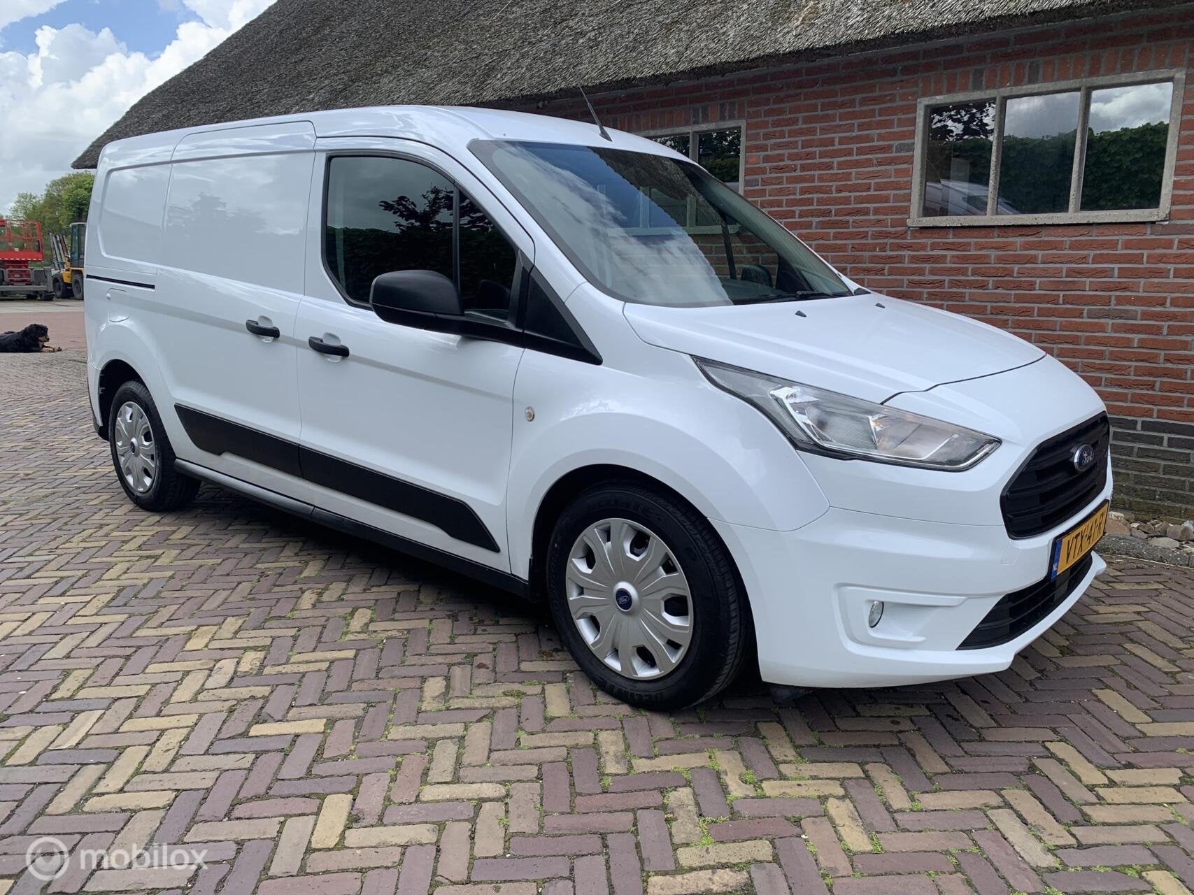 Ford Transit Connect 1.5 EcoBlue L2 Ambiente, 15 km/l, Gebruikt, Euro 6, 4 cilinders