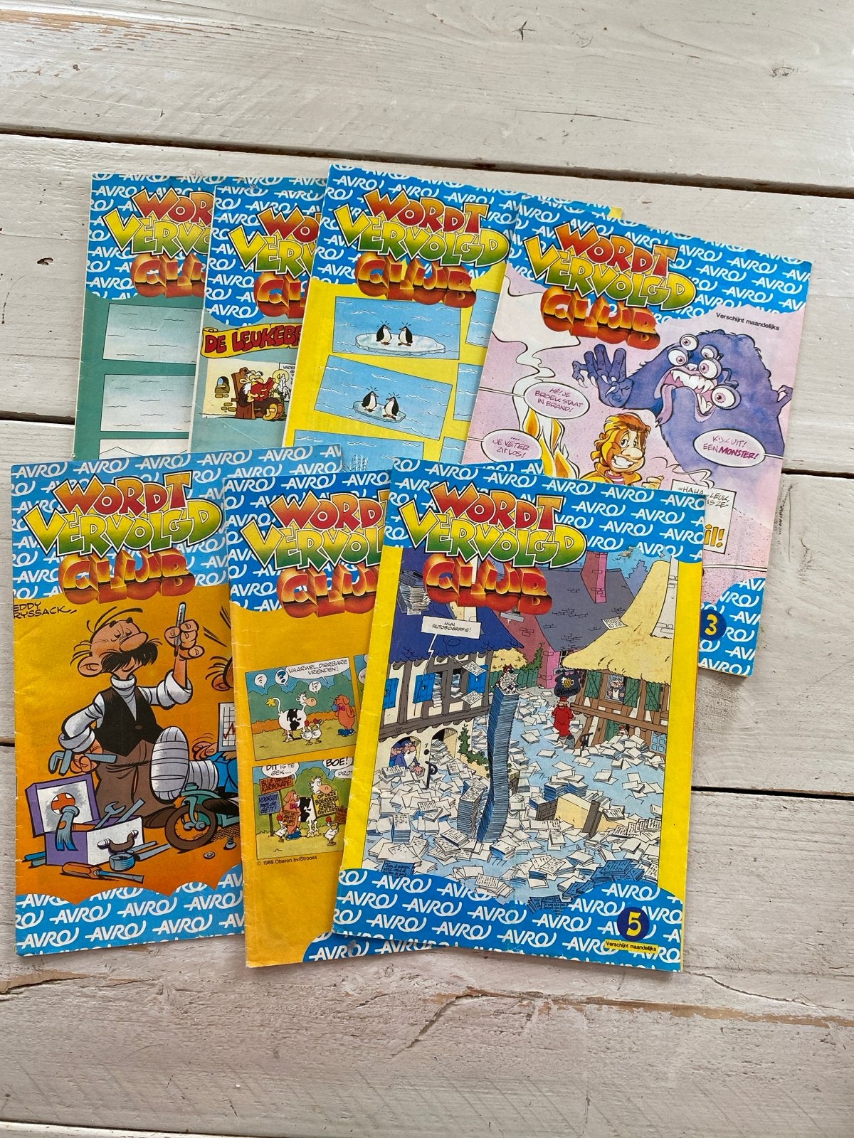 AVRO Wordt Vervolgd Club - Diverse tijdschriften, Meerdere stripboeken, Ophalen of Verzenden, Gelezen
