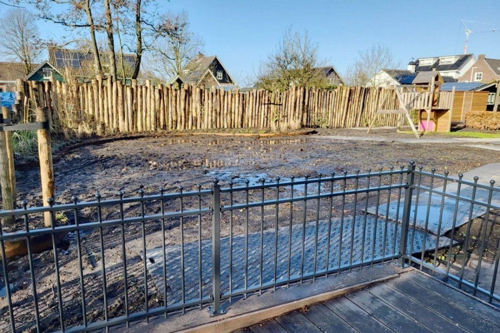 Sierhekwerk van staal - klassieke uitstraling, Ophalen, Gebruikt, IJzer, Sierhekwerk