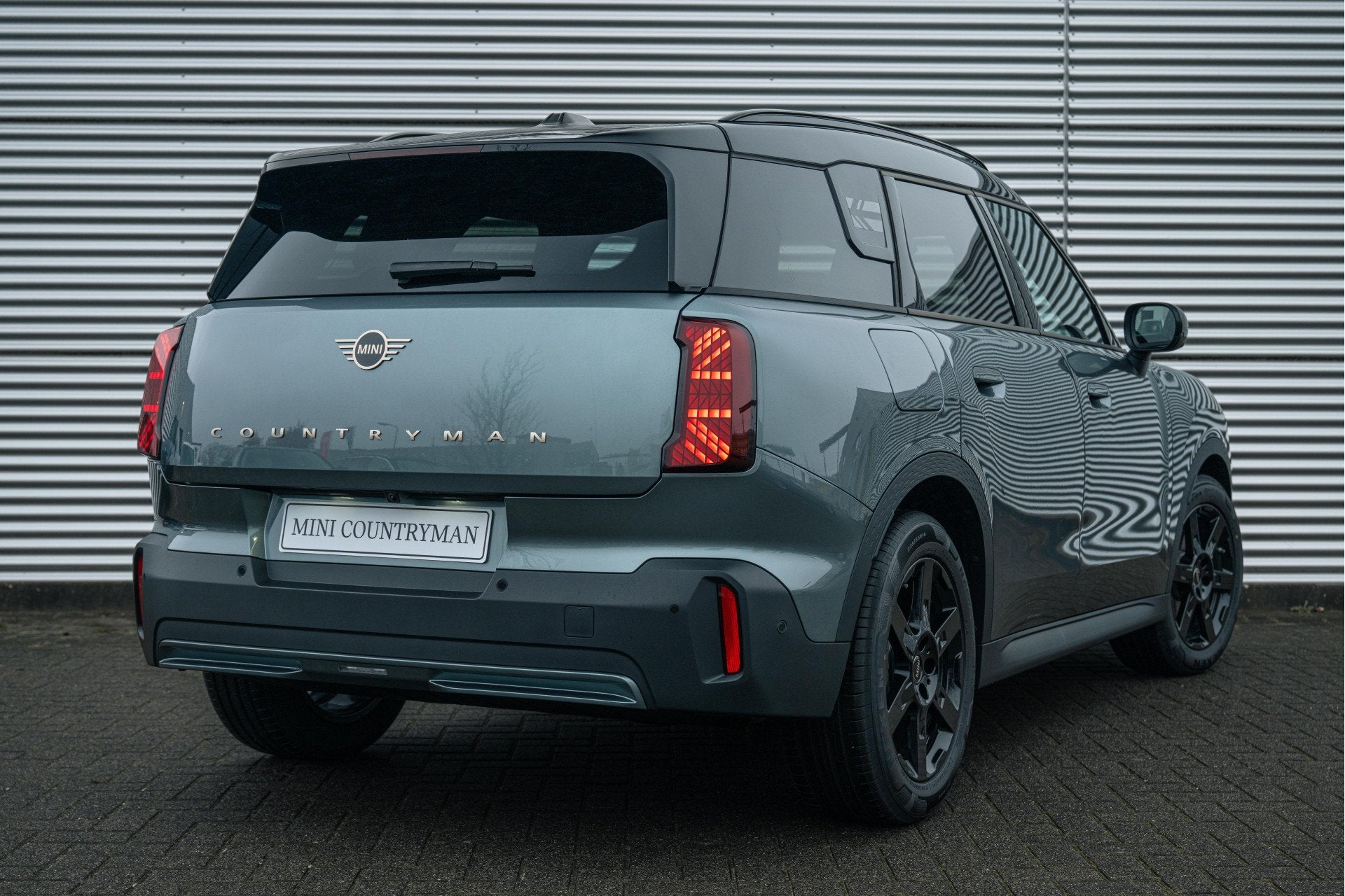 MINI Countryman E / Classic / Pakket L / 18" Asteroid Spoke, Auto's, Stof, Zwart, Countryman, SUV of Terreinwagen