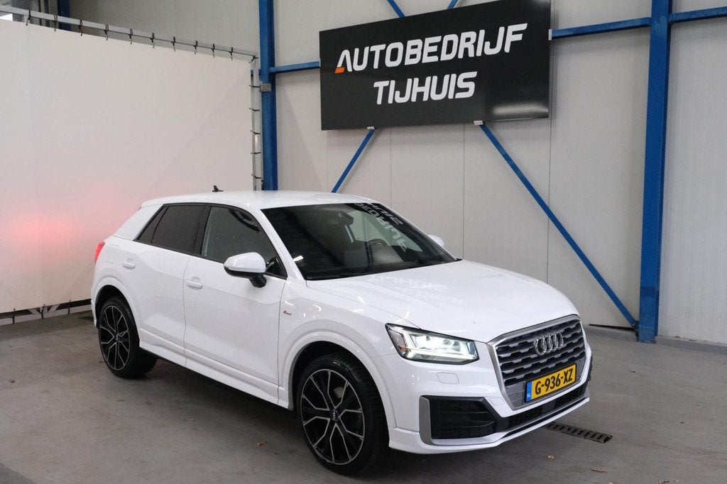 Audi Q2 35 TFSI S Edition 2x S-Line Automaat - N.A.P. Airco,, Auto's, Audi, 4 cilinders, 150 pk, Leder en Stof, Wit