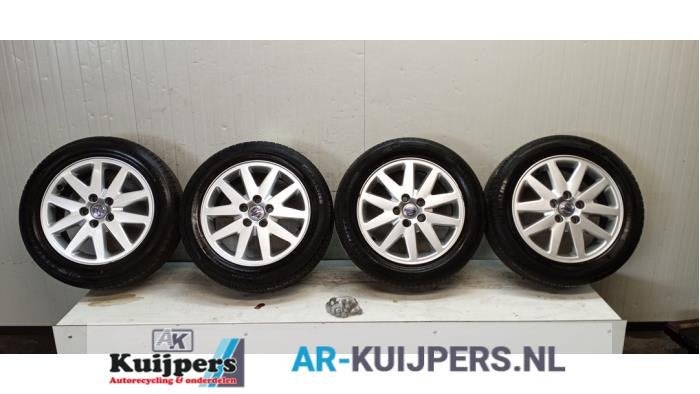 Sportvelgenset + banden van een Volvo C30, Gebruikt, -, -, -