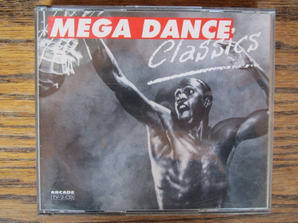 Mega Dance Classics (2cd), Cd's en Dvd's, Ophalen of Verzenden, Gebruikt, Dance