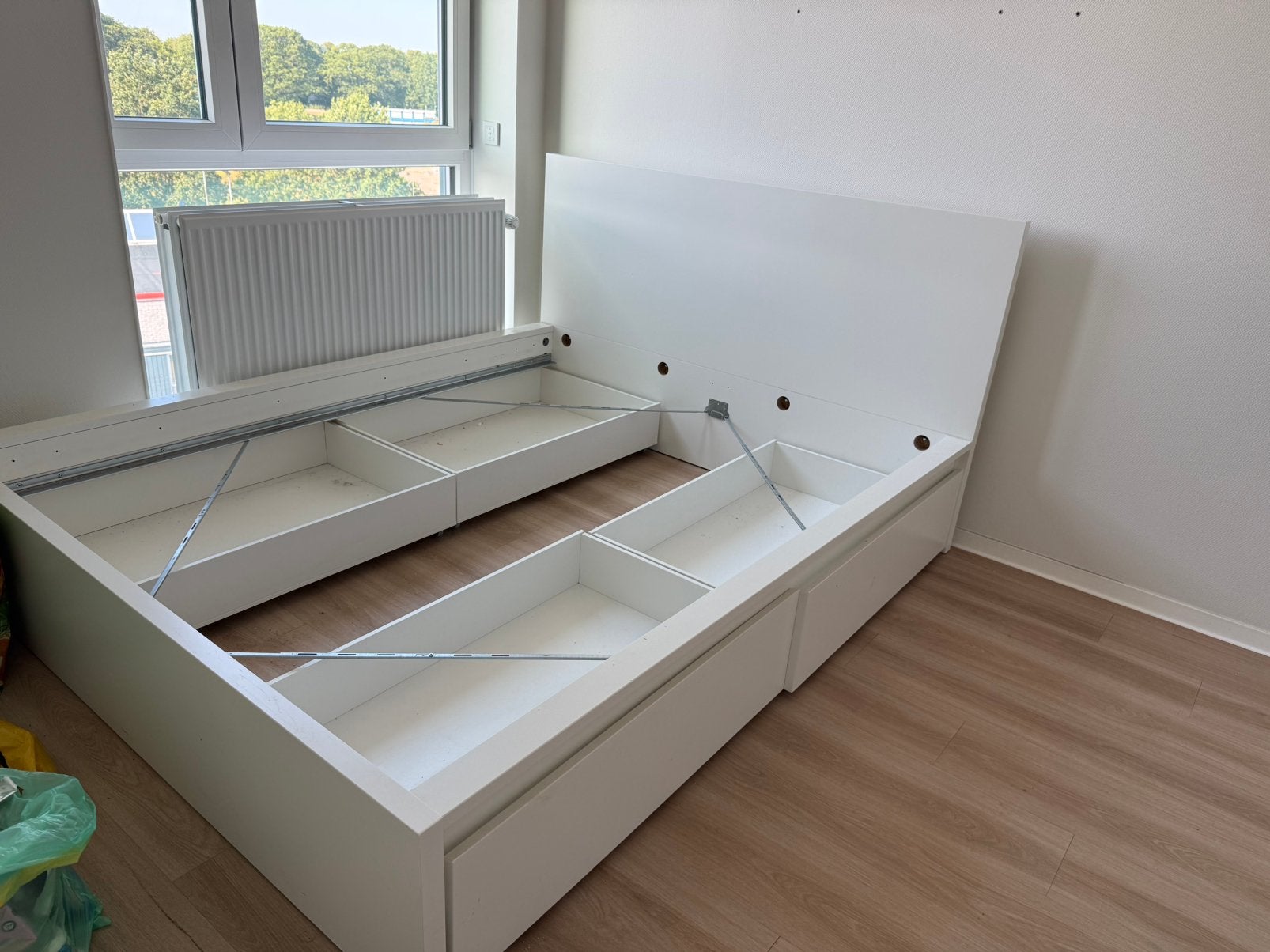 Malm bed met 4 bedlades 160x200cm, Ophalen, Wit, Tweepersoons, Zo goed als nieuw