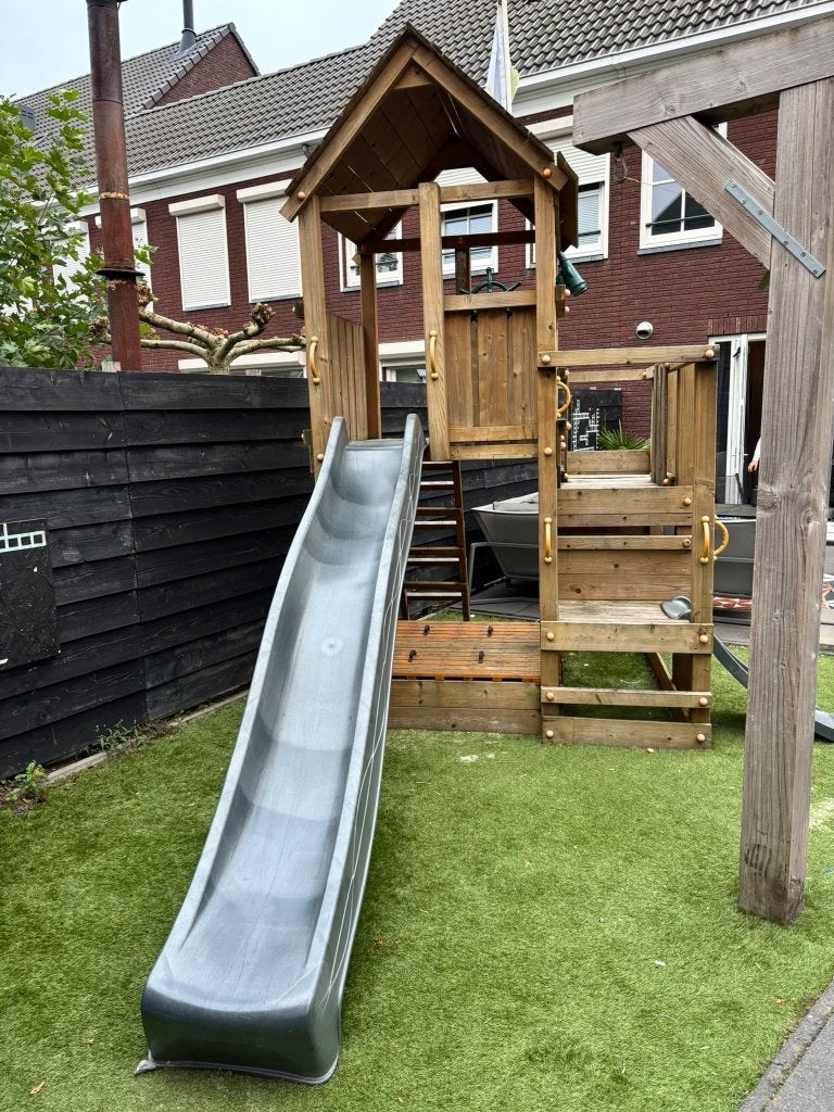 Speelhuis, Ophalen, Gebruikt, Glijbaan