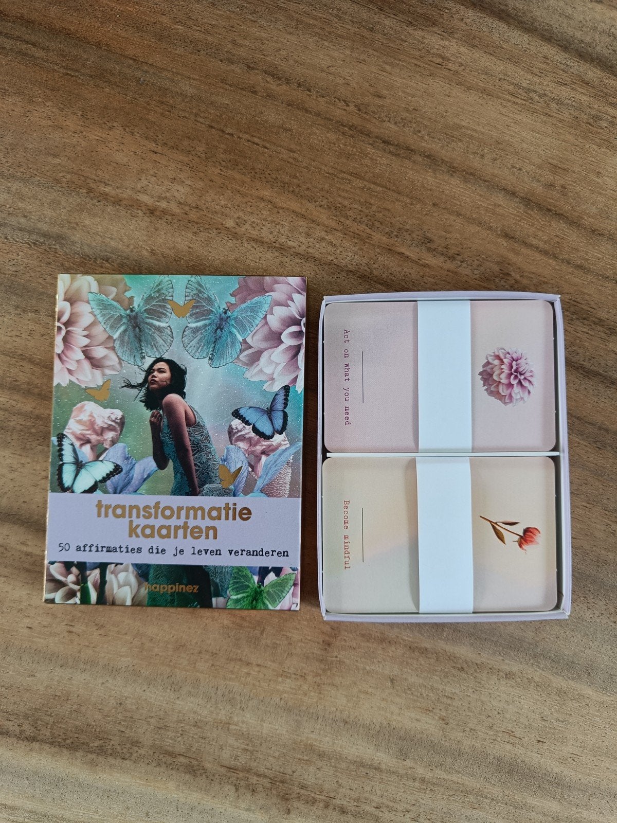 Happinez Transformatie Kaarten - 50 Affirmaties, Overige typen, Ophalen of Verzenden, Zo goed als nieuw, Happinez