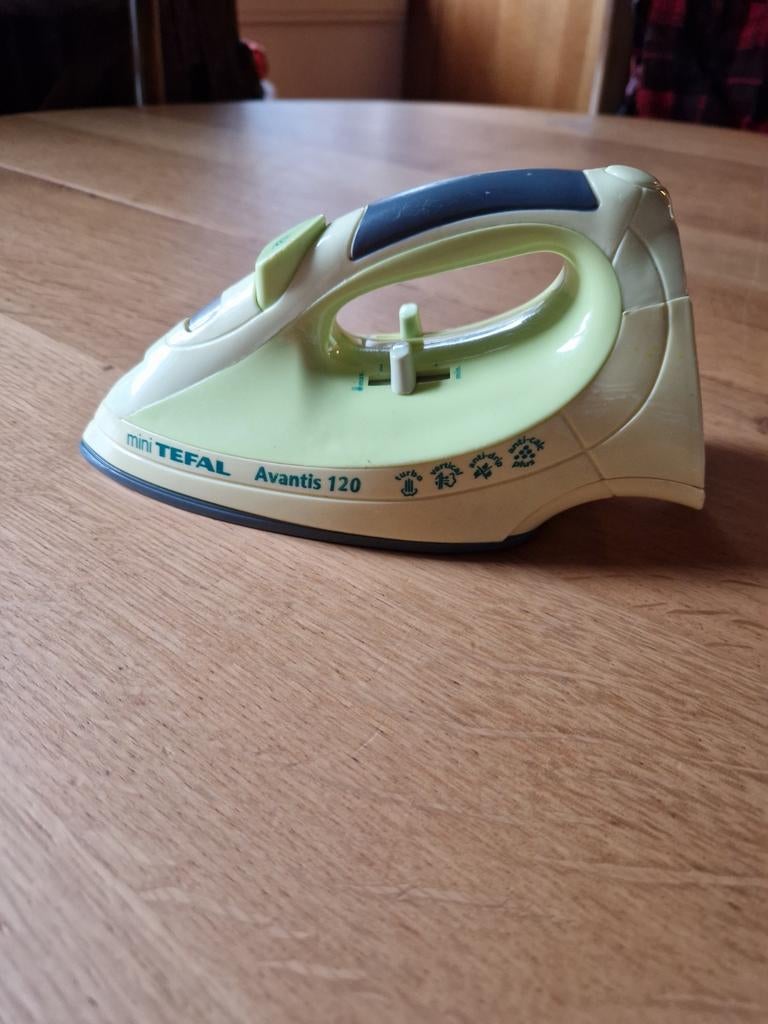 TEFAL KINDER STRIJKIJZER, Ophalen of Verzenden, Zo goed als nieuw