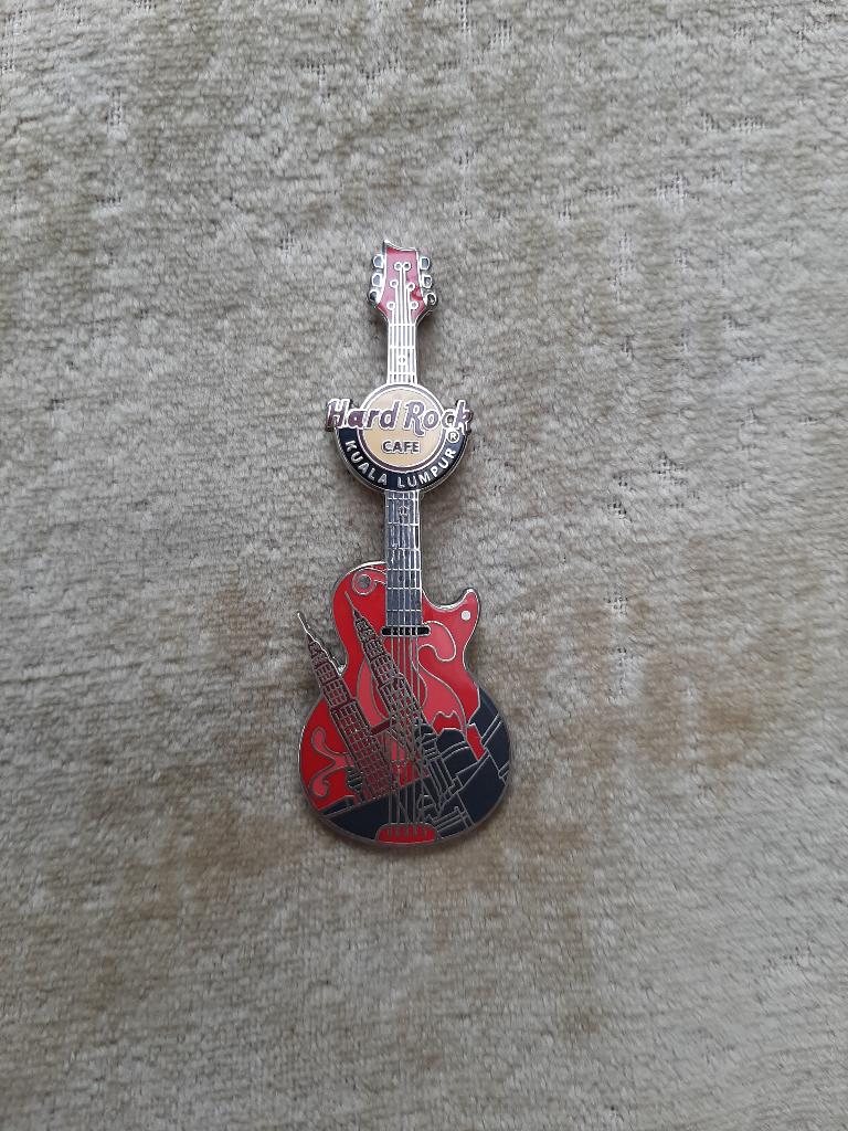 Hard Rock cafe pin Kuala Lumpur, Ophalen of Verzenden, Zo goed als nieuw, Overige onderwerpen, Speldje of Pin