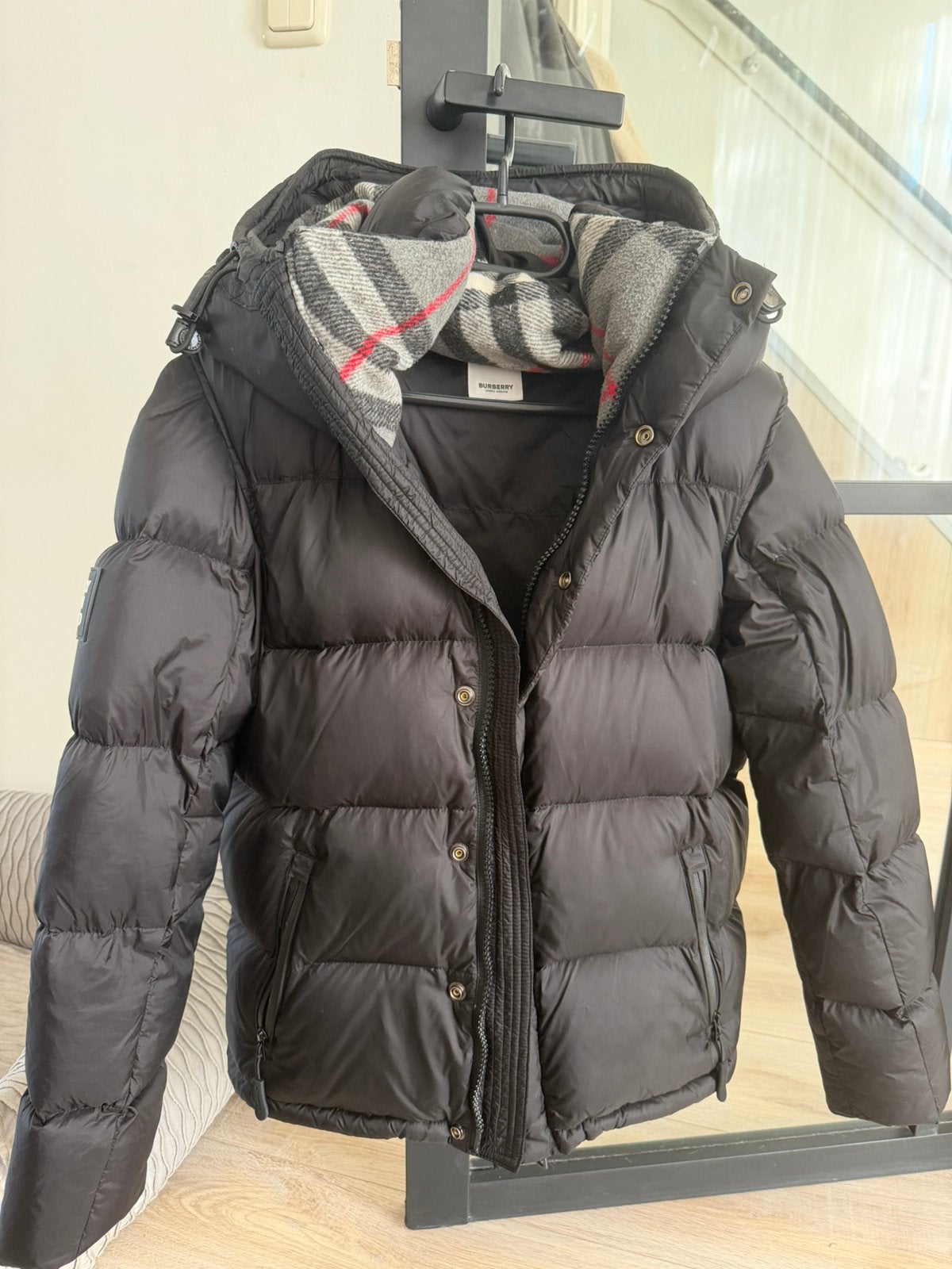 Burberry jas, Ophalen of Verzenden, Zo goed als nieuw, Maat 46 (S) of kleiner, Zwart