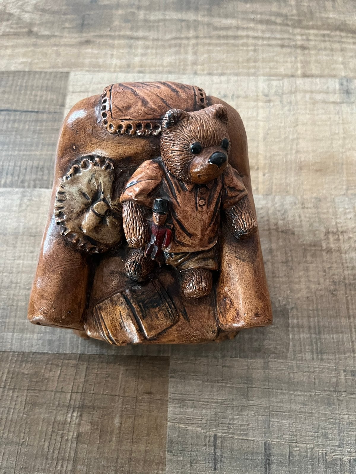 Twee decoratieve teddybeer beelden, Verzamelen, Ophalen, Gebruikt, Dier