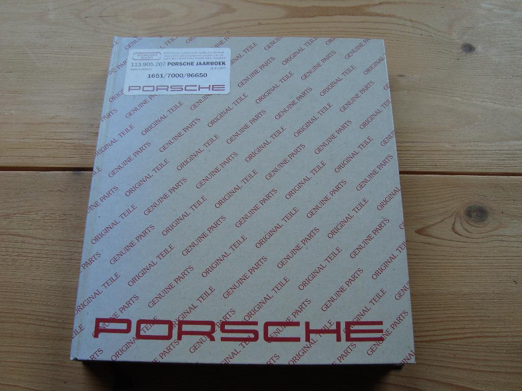 Porsche jaarboek 2007, Boeken, Auto's | Boeken, Verzenden, Zo goed als nieuw, Porsche