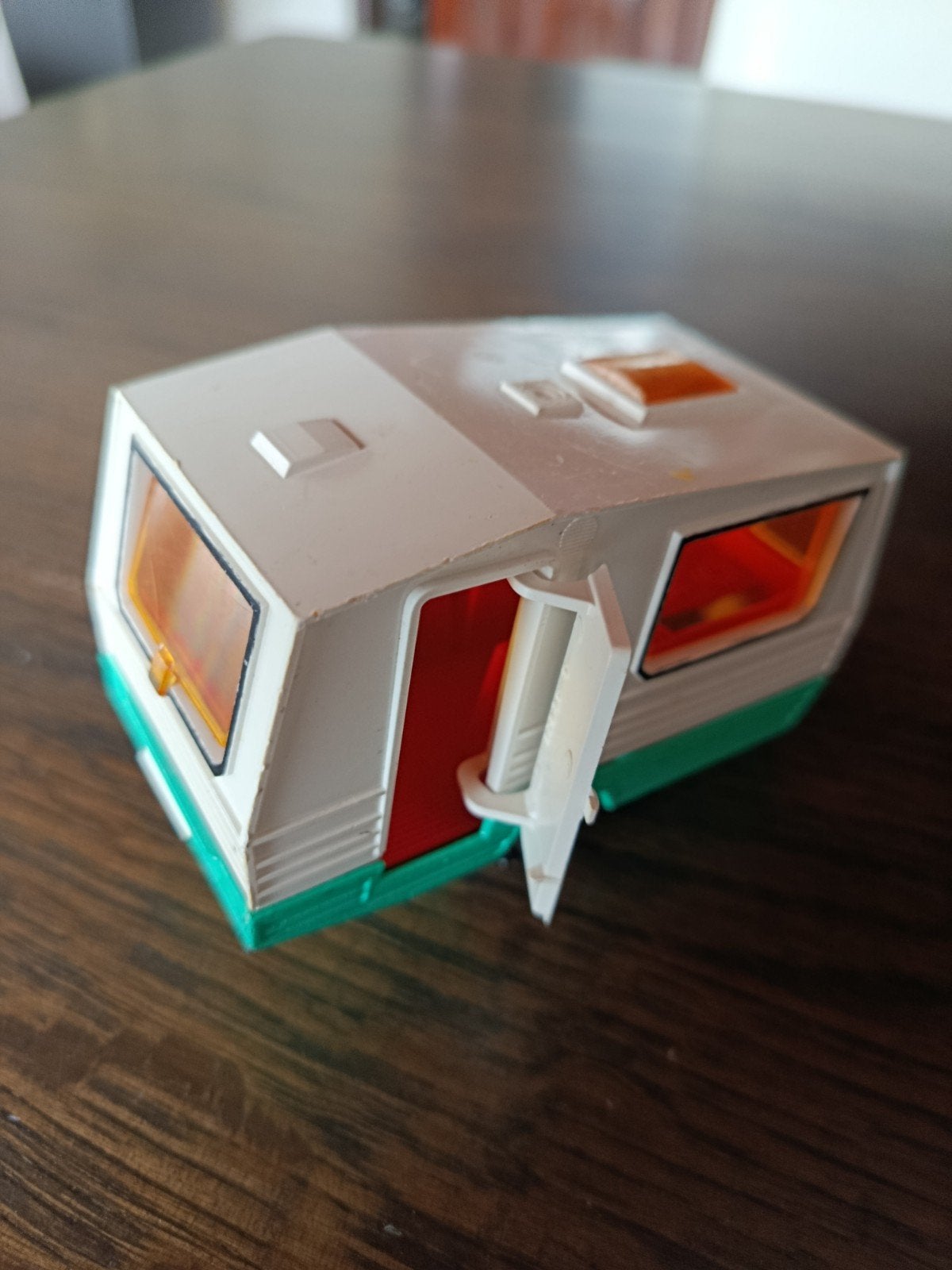 MATCHBOX No.31 Caravan met gebruikssporen, Ophalen of Verzenden, Gebruikt