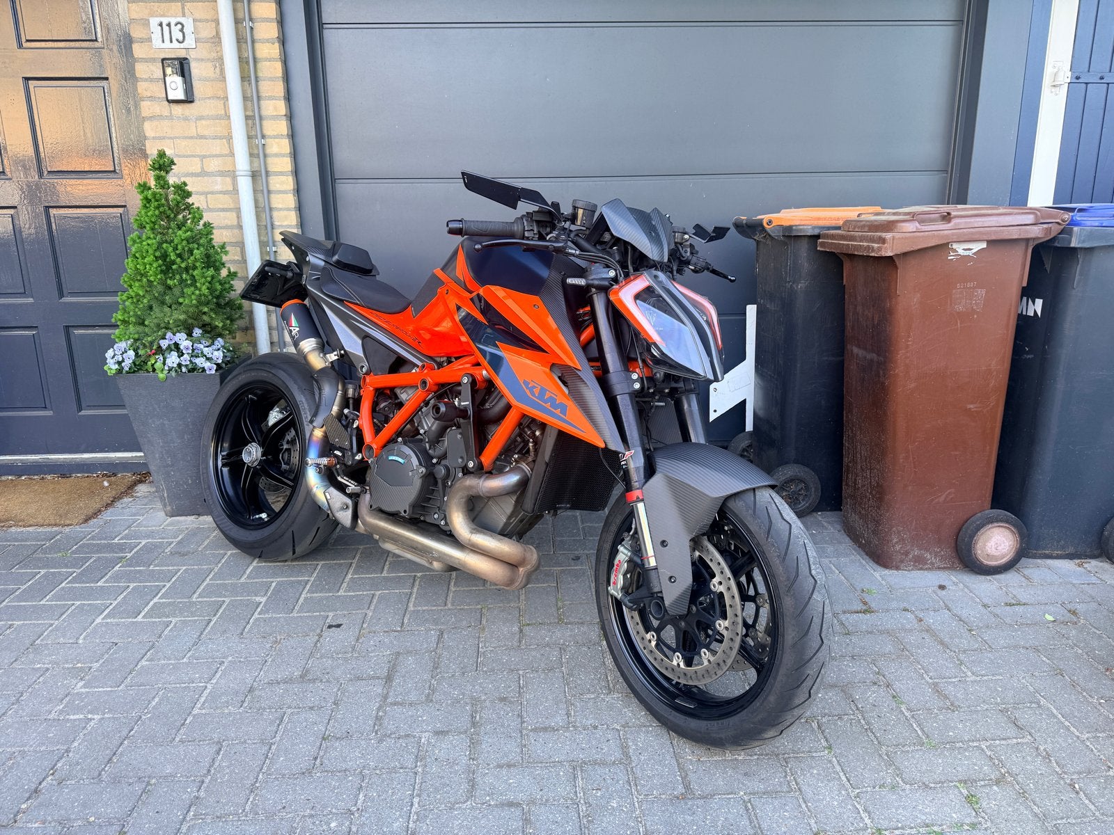 KTM 1290 Super Duke R, Gebruikt, Particulier, ABS, Handgeschakeld