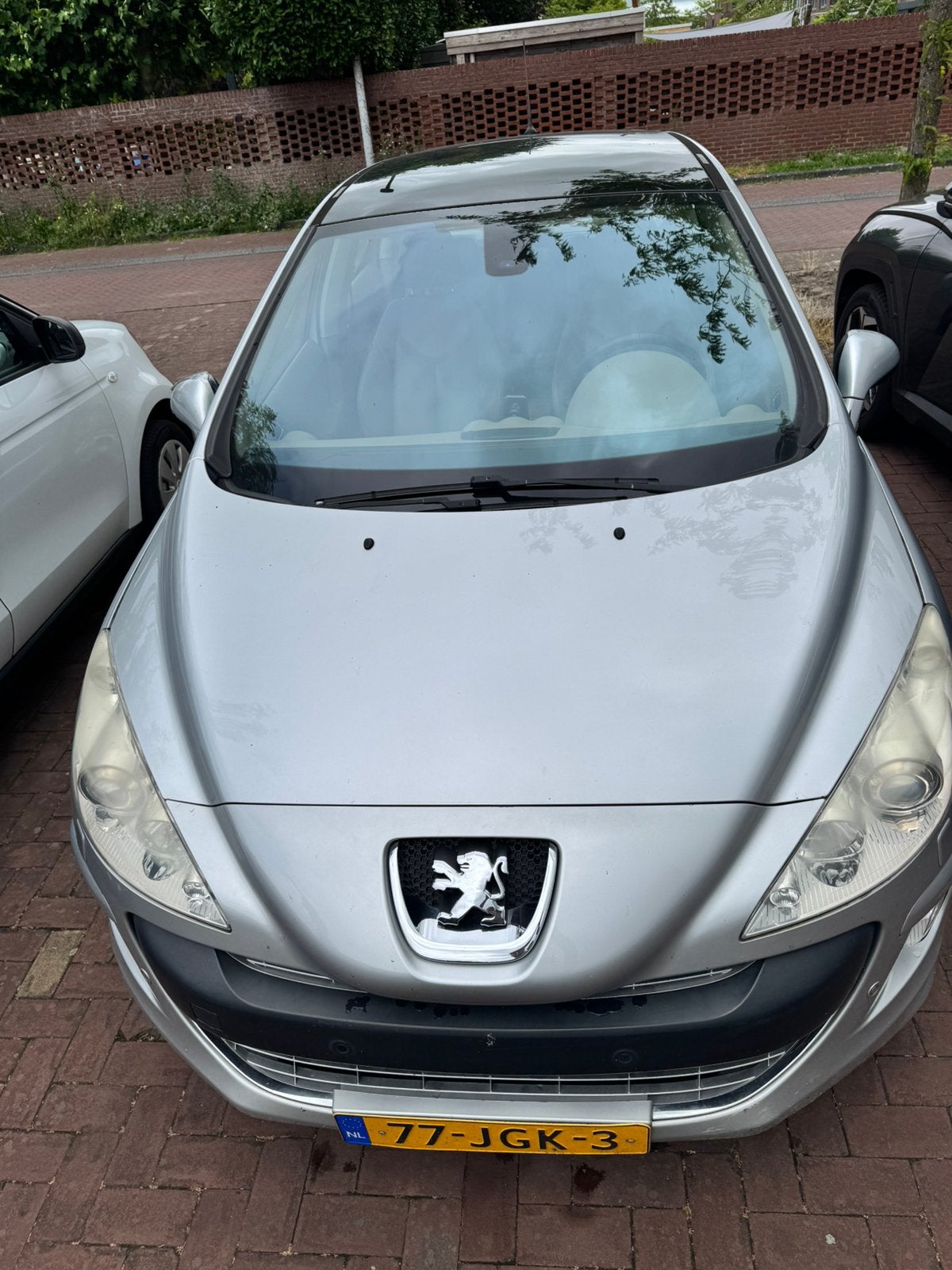 Peugeot 308 1.6 THP 150 5-DRS 2009 Grijs, Auto's, Voorwielaandrijving, 1302 kg, 4 cilinders, 700 kg