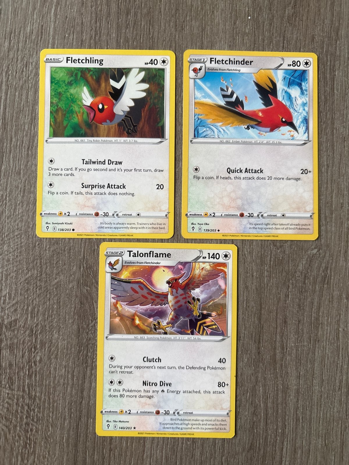 Evolving Skies Kaarten:Fletchling,Fletchinder,Talonflame Set, Ophalen of Verzenden, Zo goed als nieuw, Meerdere kaarten