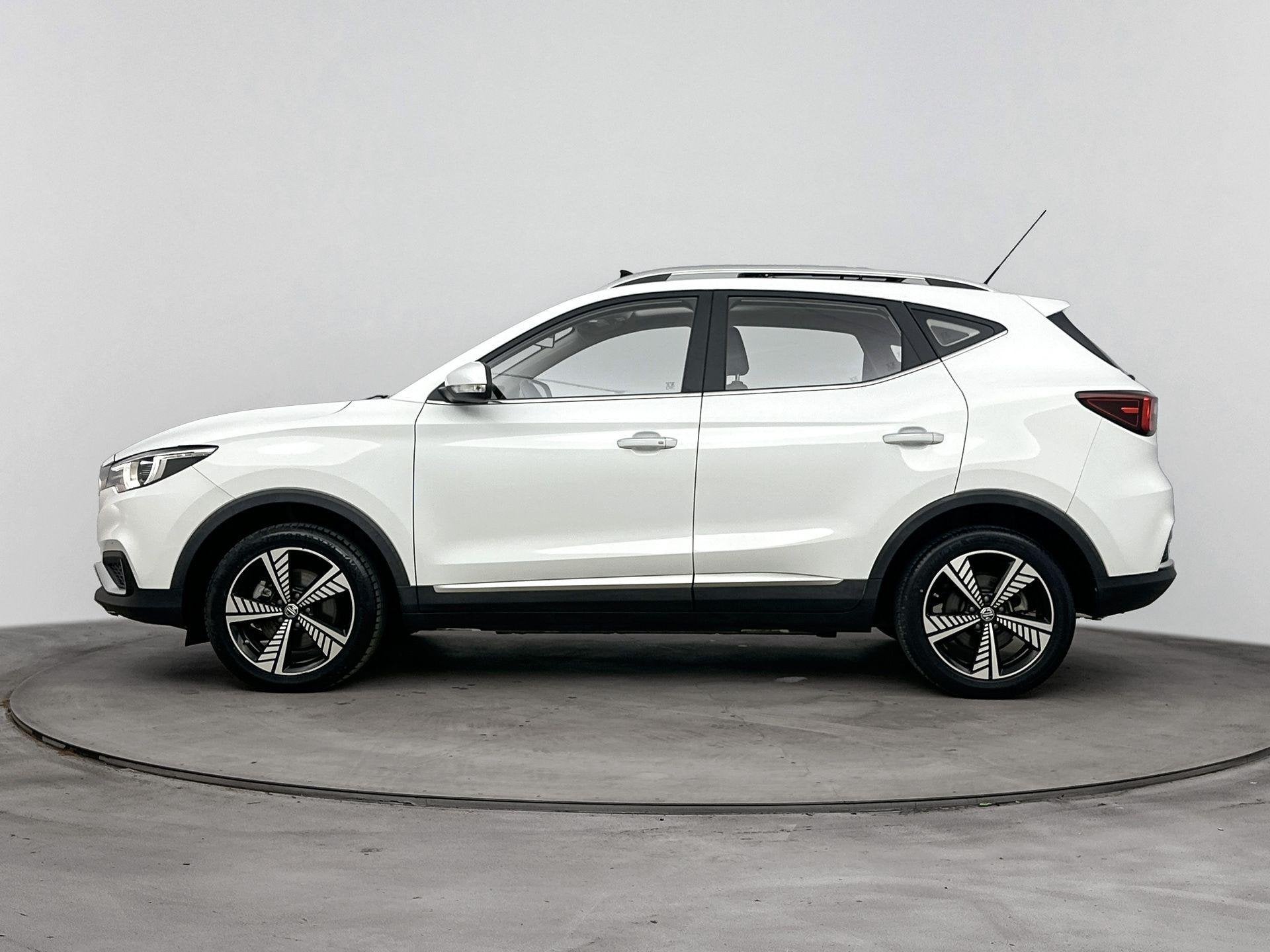 MG ZS EV Luxury 45 kWh Ledere bekleding | Navigatie Panorama, Auto's, 45 kWh, Gebruikt, 143 pk, Verwarmde buitenspiegels