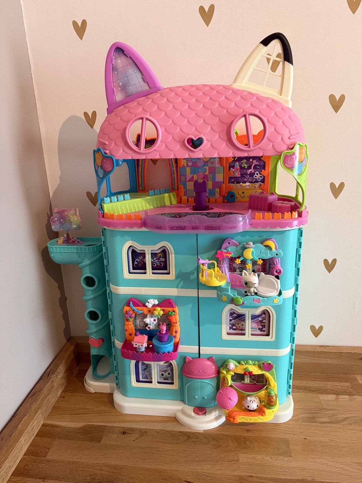 Compleet Gabby’s Poppenhuis, Ophalen of Verzenden, Zo goed als nieuw, Poppenhuis