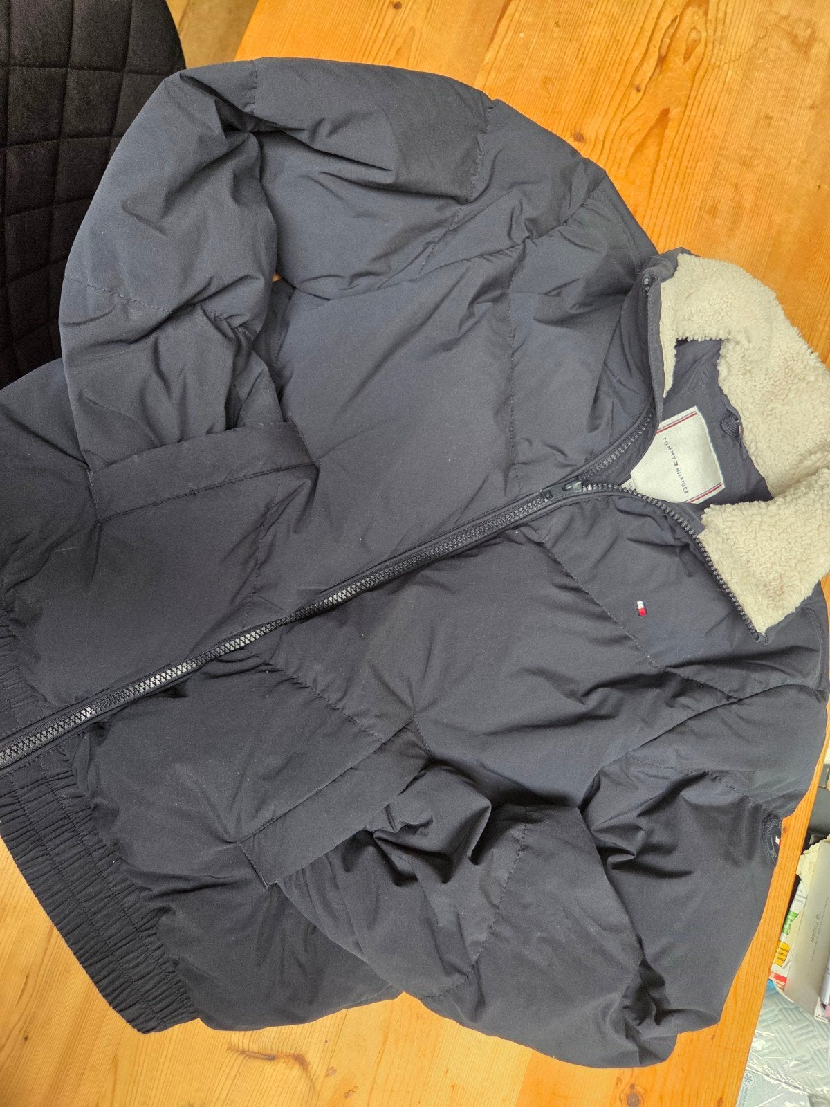 Tommy Hilfiger kinderjas maat 164 donkerblauw, Jongen of Meisje, Ophalen of Verzenden, Jas, Tommy Hilfiger