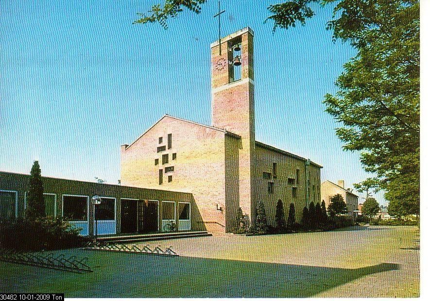 Ansichtkaart	Wapenveld	NH kerk, Verzenden, 1960 tot 1980, Ongelopen, Gelderland