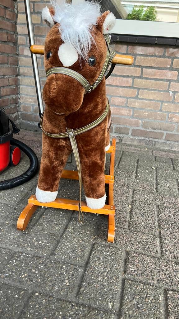 Schommelpaard, Ophalen, Gebruikt