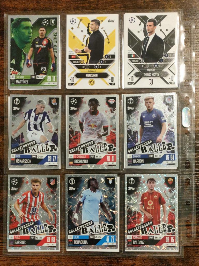 Topps Match Attax extra 2024-25..(45 x) 23 x Foil Purple 1x, Ophalen of Verzenden, Nieuw, Buitenlandse clubs, Poster, Plaatje of Sticker