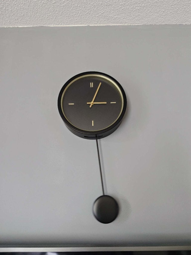 STURSK Wall clock, black, 26 cm, Ophalen of Verzenden