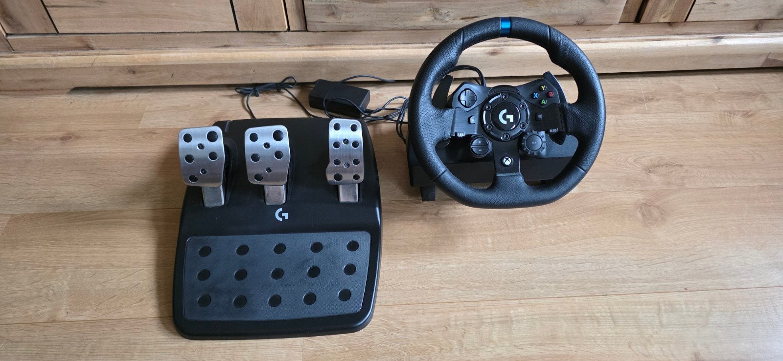 Playseat Trophy met stuur pedalen en tv standaard!, Ophalen, Zo goed als nieuw, Playseat