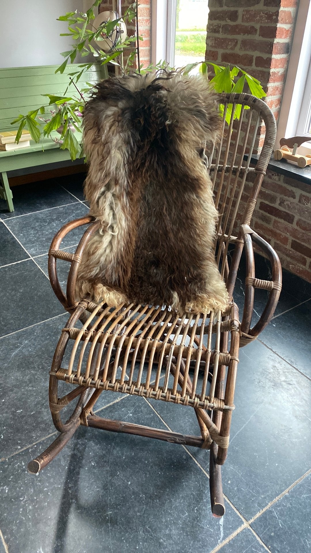 Prachtige Vintage Rotan Schommelstoel, Ophalen, Gebruikt, Bruin, Eén