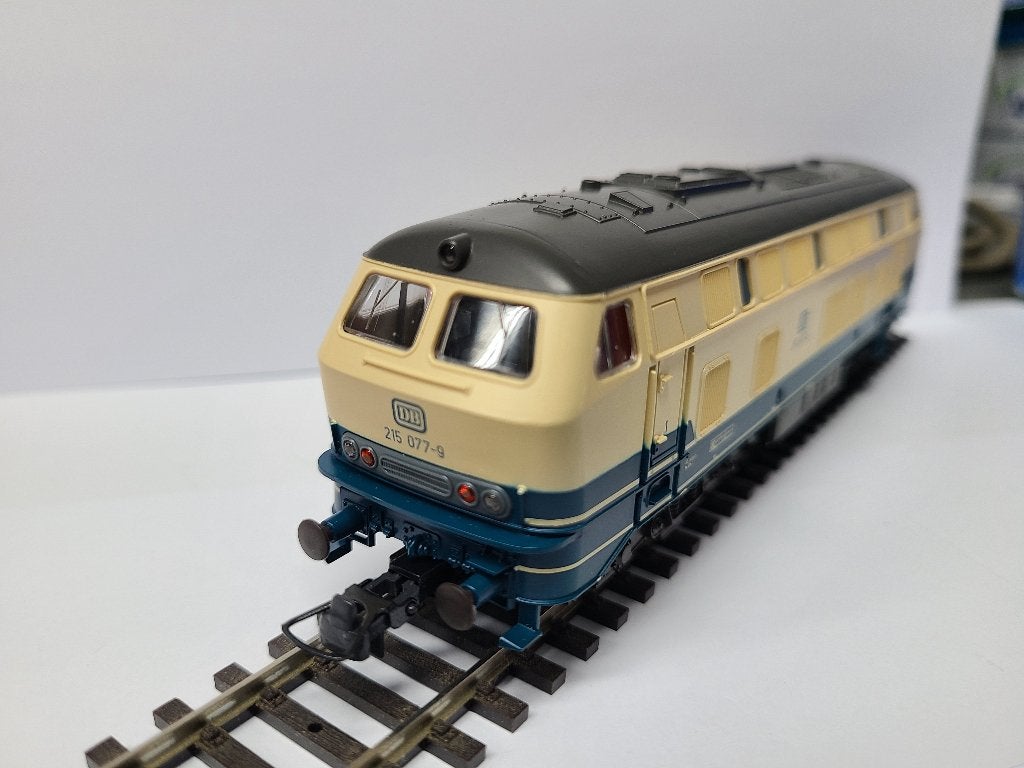 Roco 69493 DB 215 077-9 AC digitaal voor Marklin., Wisselstroom, Locomotief, Ophalen of Verzenden, Zo goed als nieuw