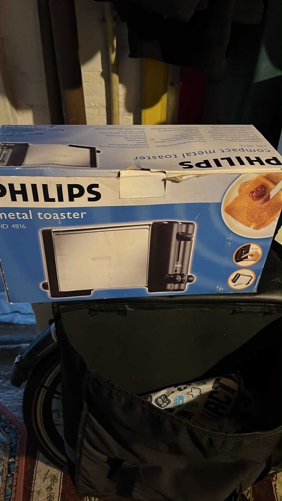 Philips Compact Metal Toaster HD 4816 - Nieuw in doos, Witgoed en Apparatuur, Ophalen of Verzenden, Zo goed als nieuw