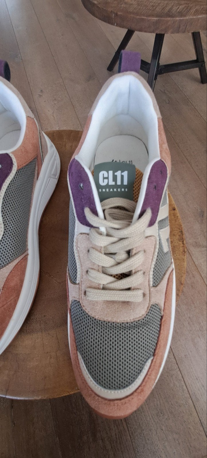 CL11 Sneakers - Zo goed als nieuw, Ophalen of Verzenden, Zo goed als nieuw, Sneakers of Gympen