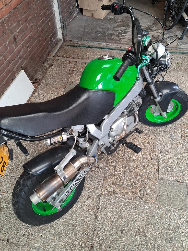 Skyteam motor 125 cc.Met kenteken., Motoren, Motoren | Honda, Particulier, Naked bike, 1 cilinder, Minimaal motorrijbewijs A1