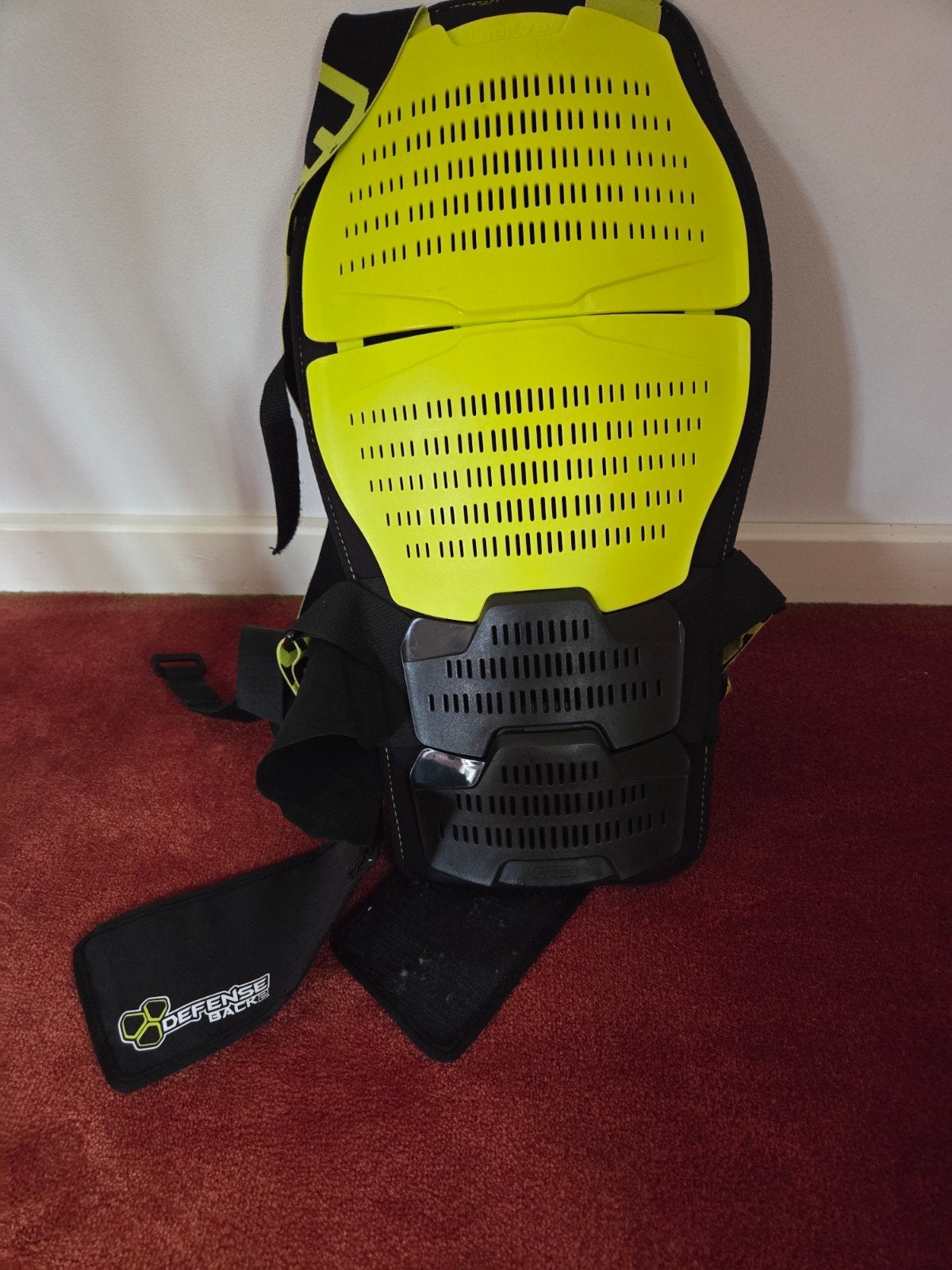 Wed'ze Defense Back 2 rugbeschermer ski/snowboard, Sport en Fitness, Ophalen of Verzenden, Zo goed als nieuw