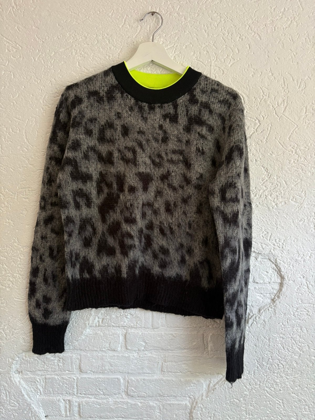 Nenette wollen trui grijs panter L, Ophalen of Verzenden, Zo goed als nieuw, Maat 42/44 (L), Grijs