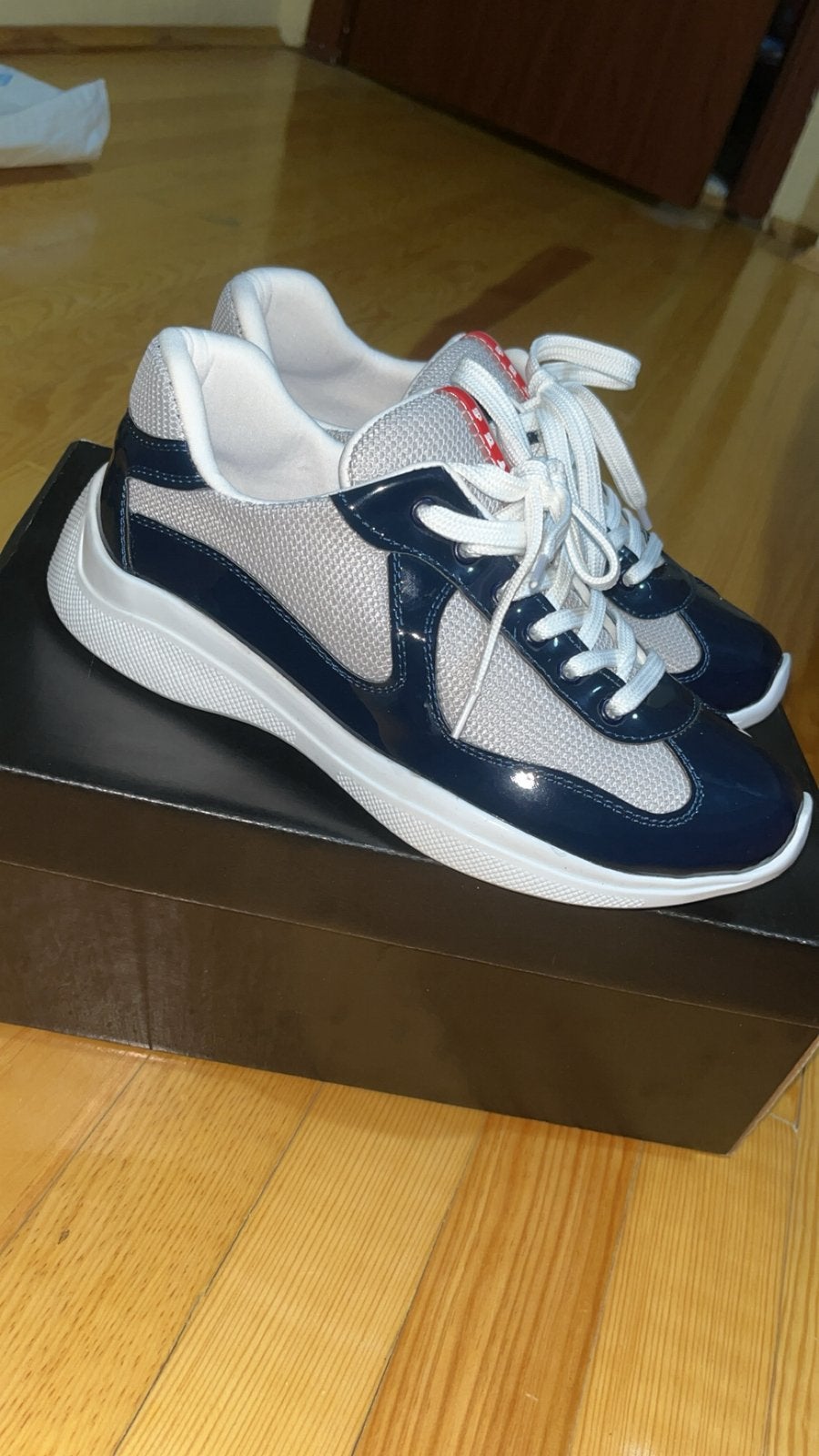 Prada cups donkerblauw, Ophalen of Verzenden, Zo goed als nieuw, Blauw, Sneakers of Gympen