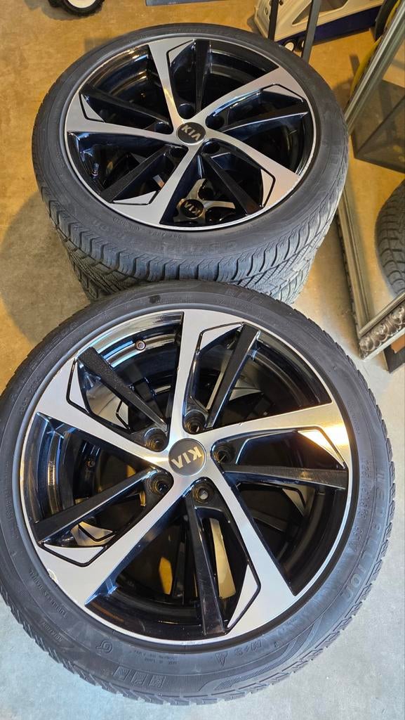 18 inch, 4 seizoenen 225-45-18 Kia Niro, Hyundai, Mazda, Ophalen, 18 inch, Gebruikt, Banden en Velgen