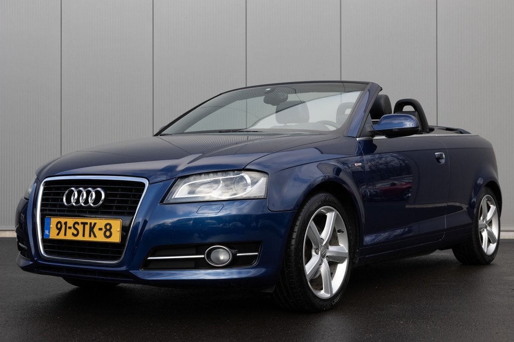 Audi A3 Cabriolet | 2X S-line | NL- AUTO | LEDER | NAVI | CL, Voorwielaandrijving, Euro 5, Gebruikt, Zwart