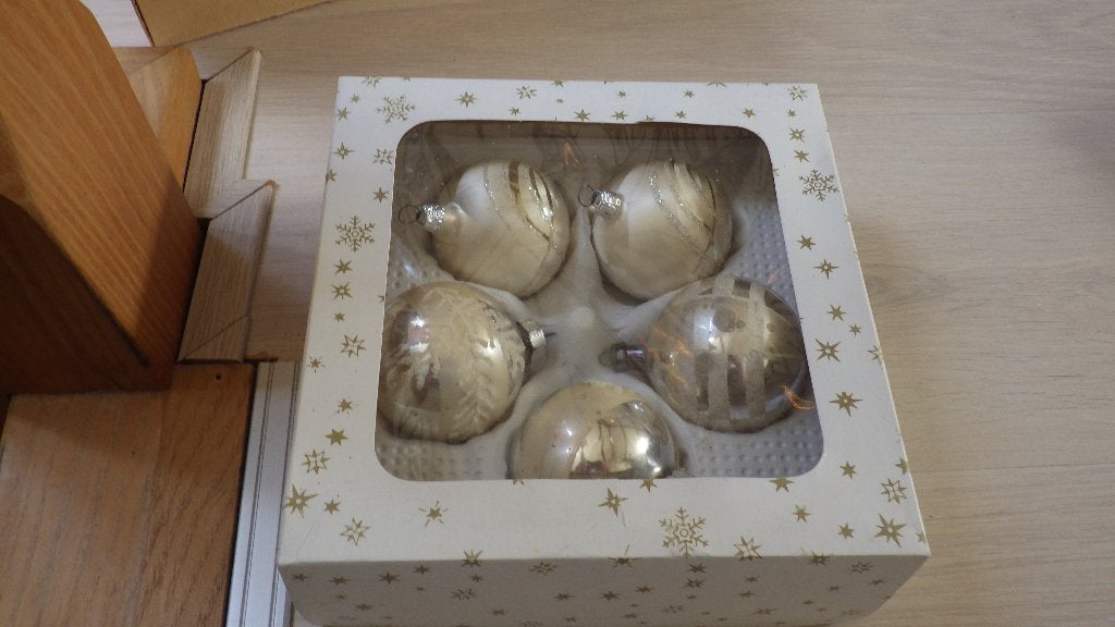 5 oude kerstballen (zilver/wit), Ophalen of Verzenden