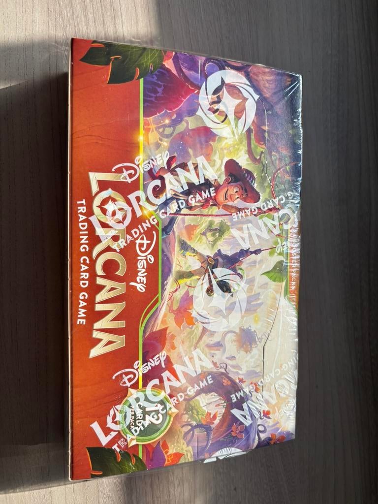 Disney Lorcana Wilds of the Unknown Boosterbox set 12 (24P), Ophalen of Verzenden, Nieuw
