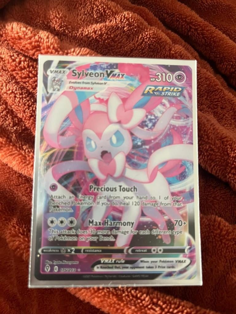 Pokémon Sylveon Kaart, Ophalen of Verzenden, Zo goed als nieuw, Losse kaart