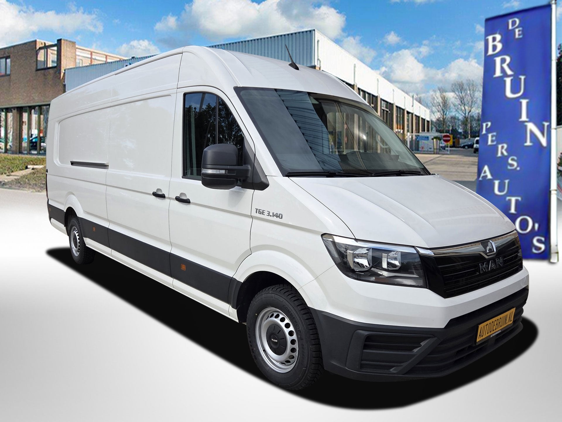 Volkswagen Crafter / MAN Tge Extra Lang L5 Hoog HD 140Pk / 1, Voorwielaandrijving, Stof, Gebruikt, 4 cilinders