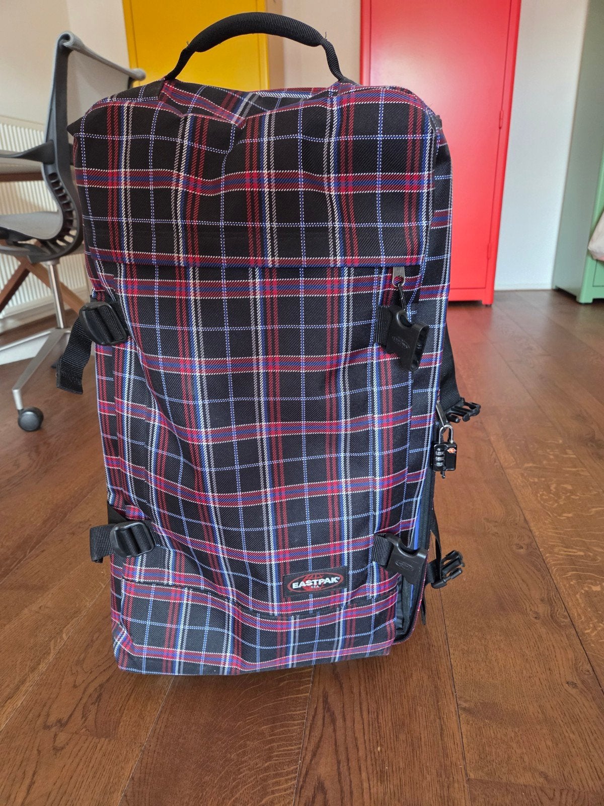 Mooie Eastpak rolkoffer 40x68, Ophalen of Verzenden, Gebruikt, 30 cm of meer
