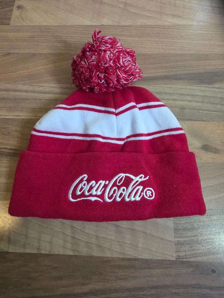Coca-Cola Muts met Pompon - Rood/Wit - One Size, Ophalen of Verzenden, Gebruikt, Gebruiksvoorwerp
