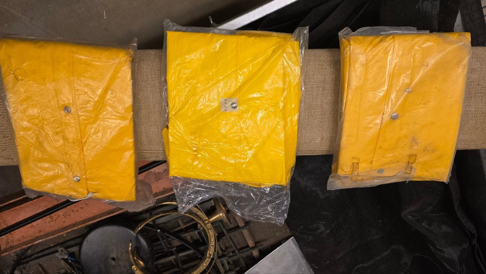 2 maal,  nieuwe regenpak, Ophalen, Nieuw, Regenpak