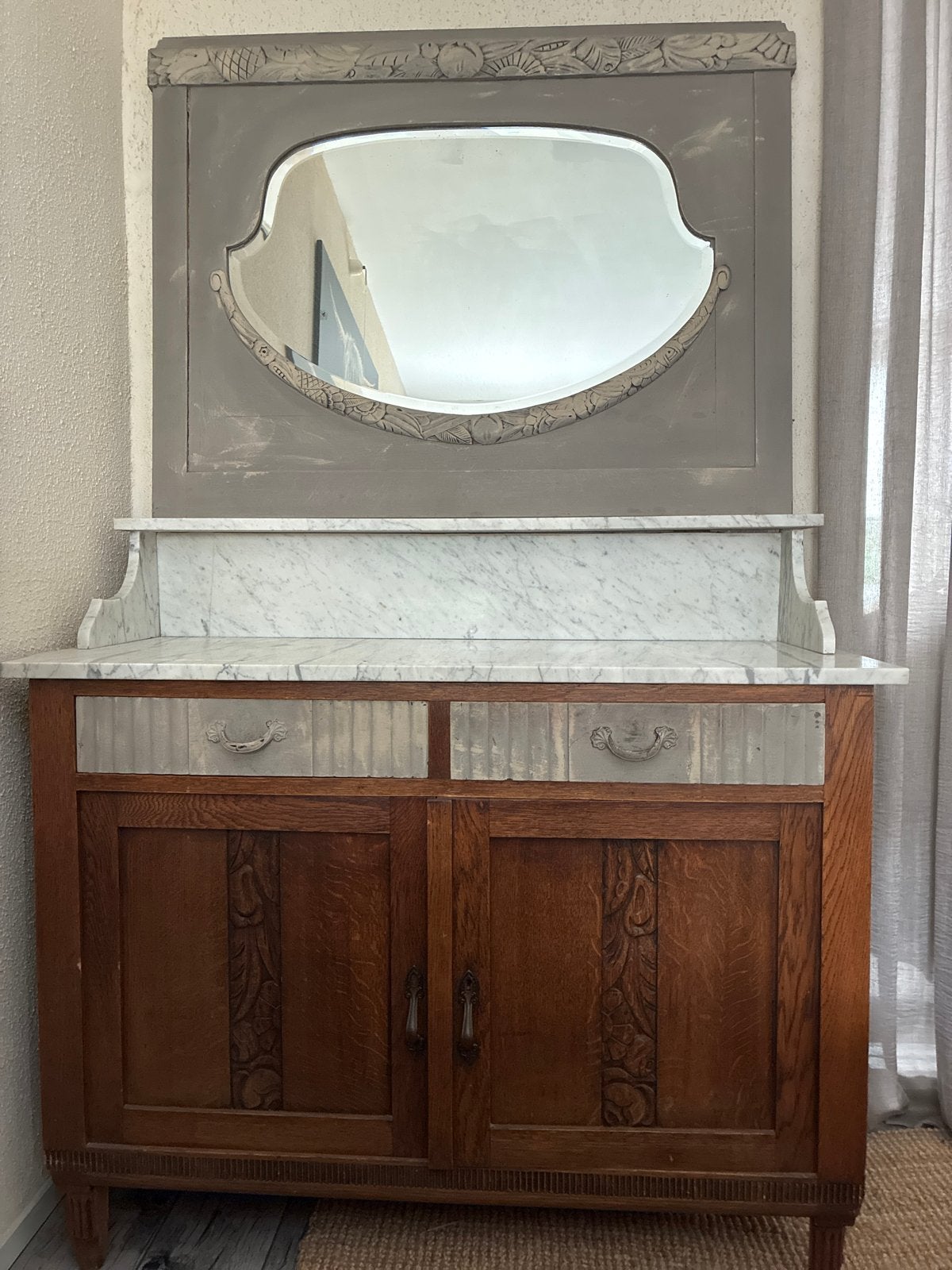 Dressoir met marmeren blad en spiegel - Annie Sloan verf, Antiek en Kunst, Ophalen
