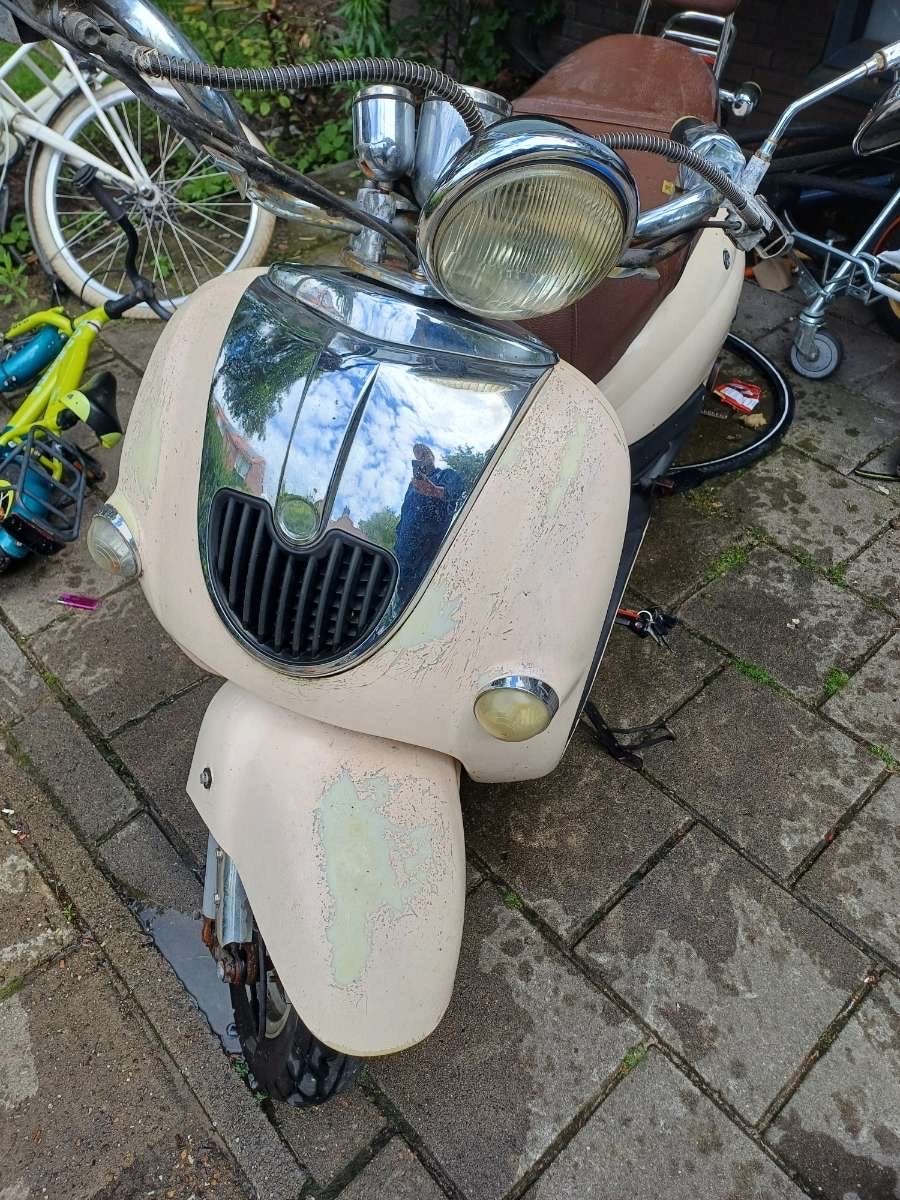 Opknap scooter - CDI en spruitstuk nodig, Ophalen of Verzenden, Gebruikt, Maximaal 45 km/u