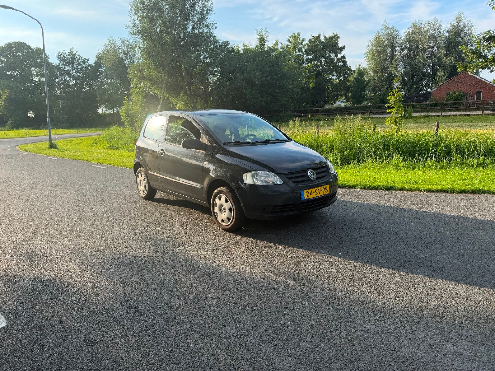 Volkswagen Fox 1.2 NIEUWE APK/ZUINIG, Auto's, Volkswagen, Voorwielaandrijving, 4 stoelen, 1198 cc, 973 kg