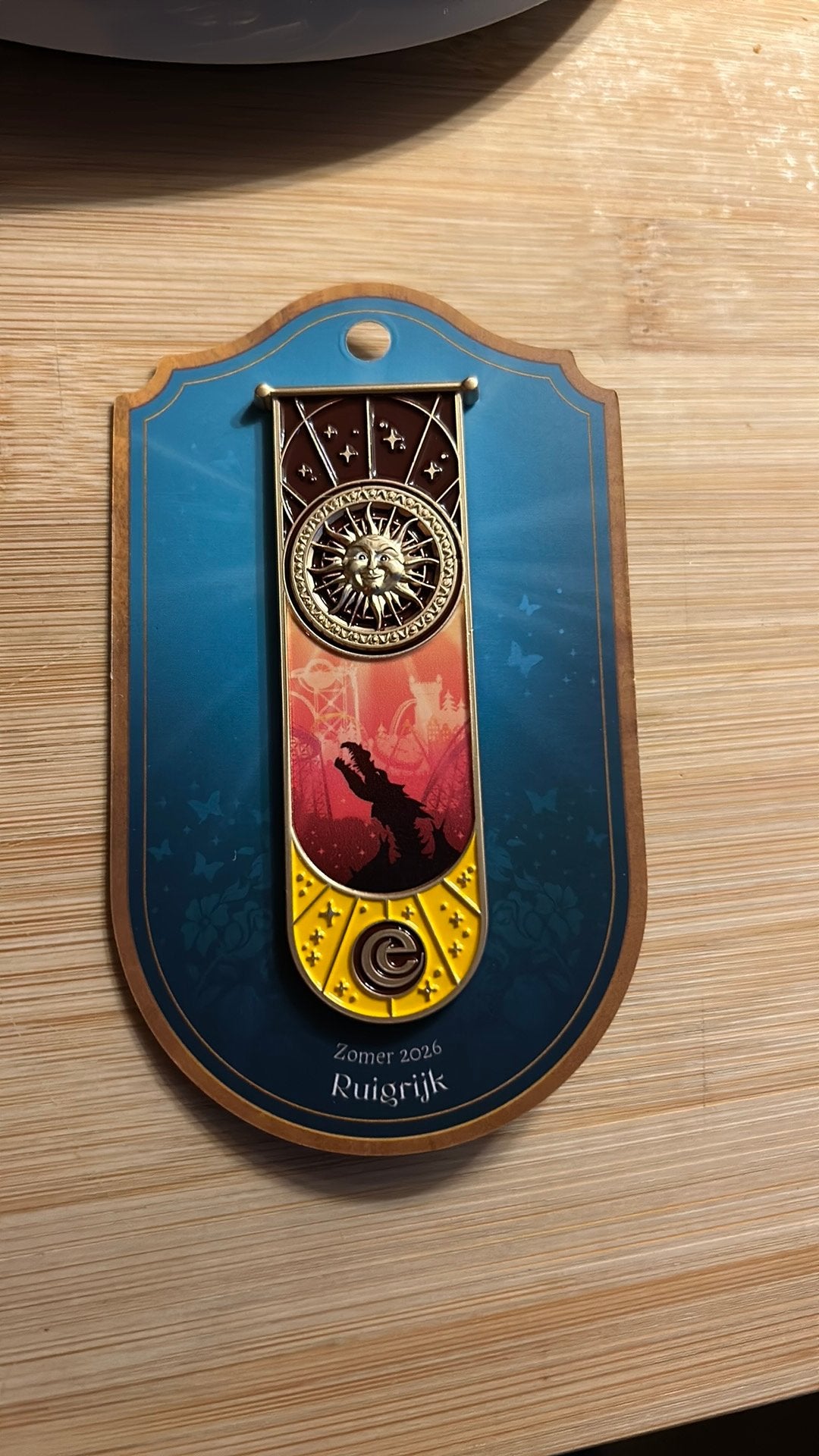 Efteling zomer pin ruigrijk, Verzamelen, Speldjes, Pins en Buttons, Verzenden, Nieuw